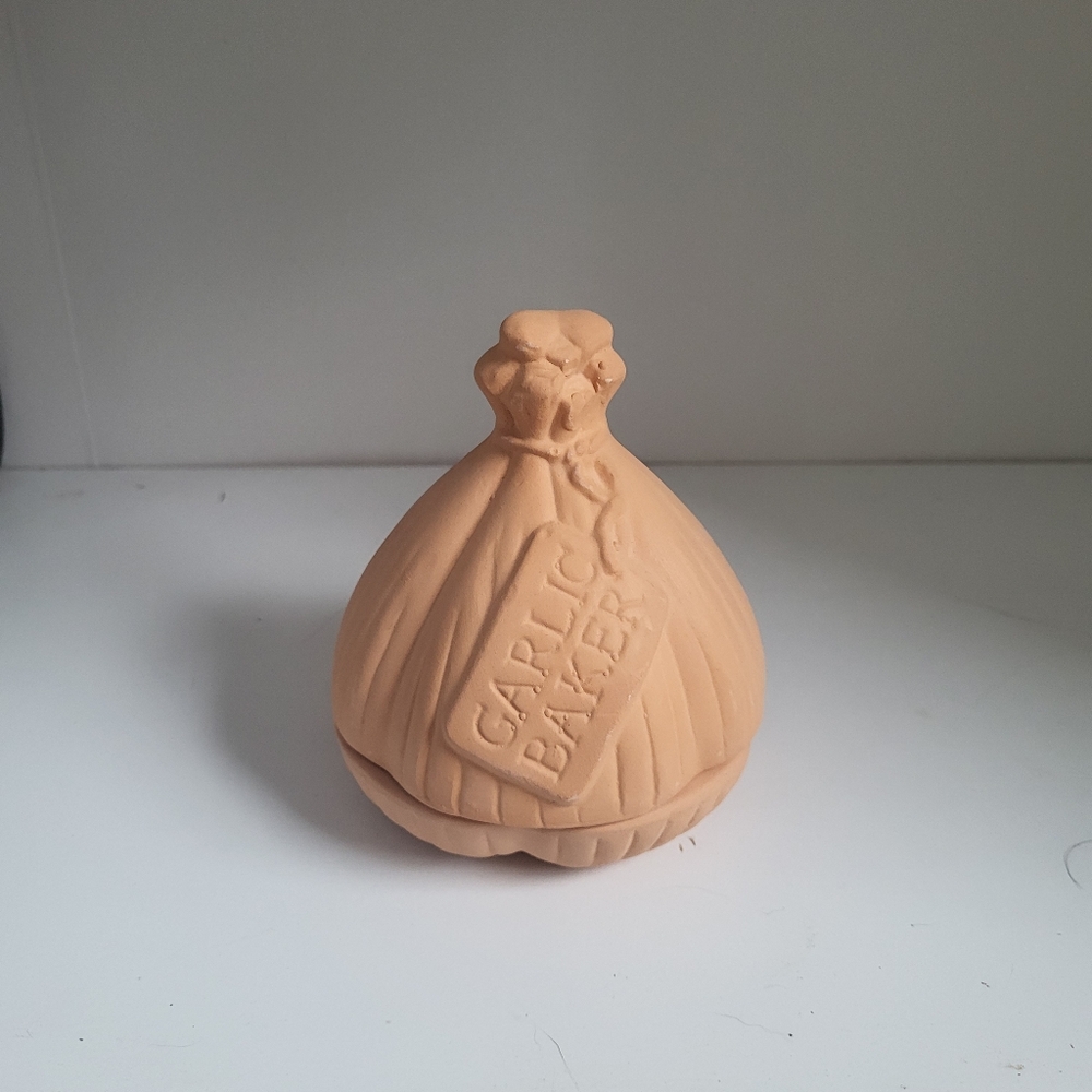Vintage Clay Garlic Roaster
